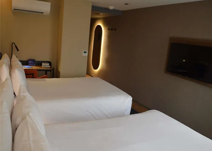 Novotel Centro Historico Hotel *