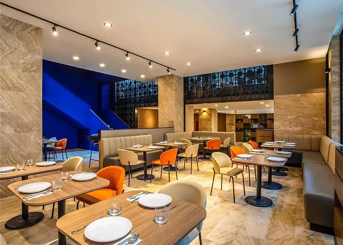 Novotel Centro Historico Hotel *